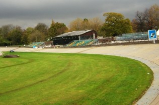 Autumnal velodrome
