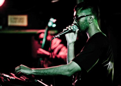 Photo: www.thesinghthing.com
