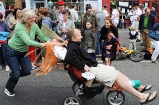 Dulwich Festival 2011 finished on Sunday 15 May with the inaugural pram race, and village celebration.