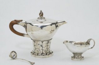 Coffee set consisting of coffee pot, ladle & creamer; silver; 
by Georg Jensen; 
Danish (Copenhagen); 
1909 - 14.