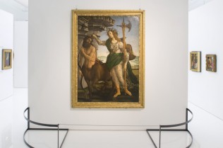 Installation view of Botticelli Reimagined, At the V&A, 5 March-3 July, 2016 (c) Victoria and Albert Museum, London